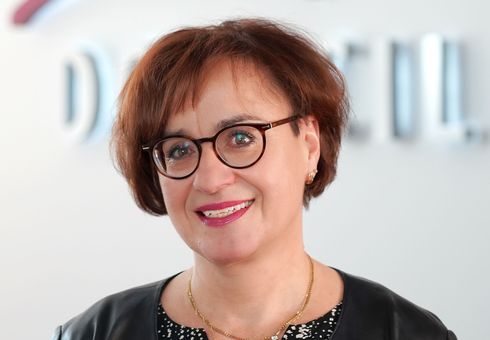 Portrait der neuen Personalvorständin Elke Bachmann-Görl